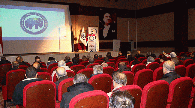 "Meyve Ağaçlarında Budama" konferansı